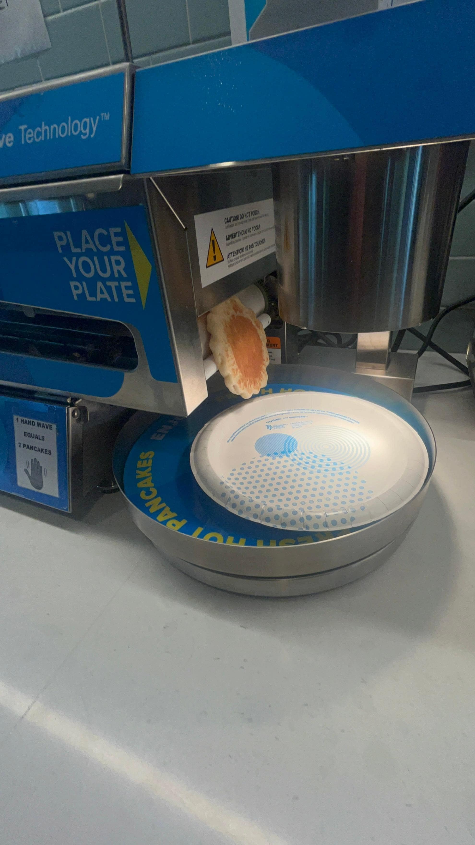 I think this was so amazing I was very interested in the pancake machine 🤩