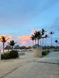 View at the back of the resort facing the beach