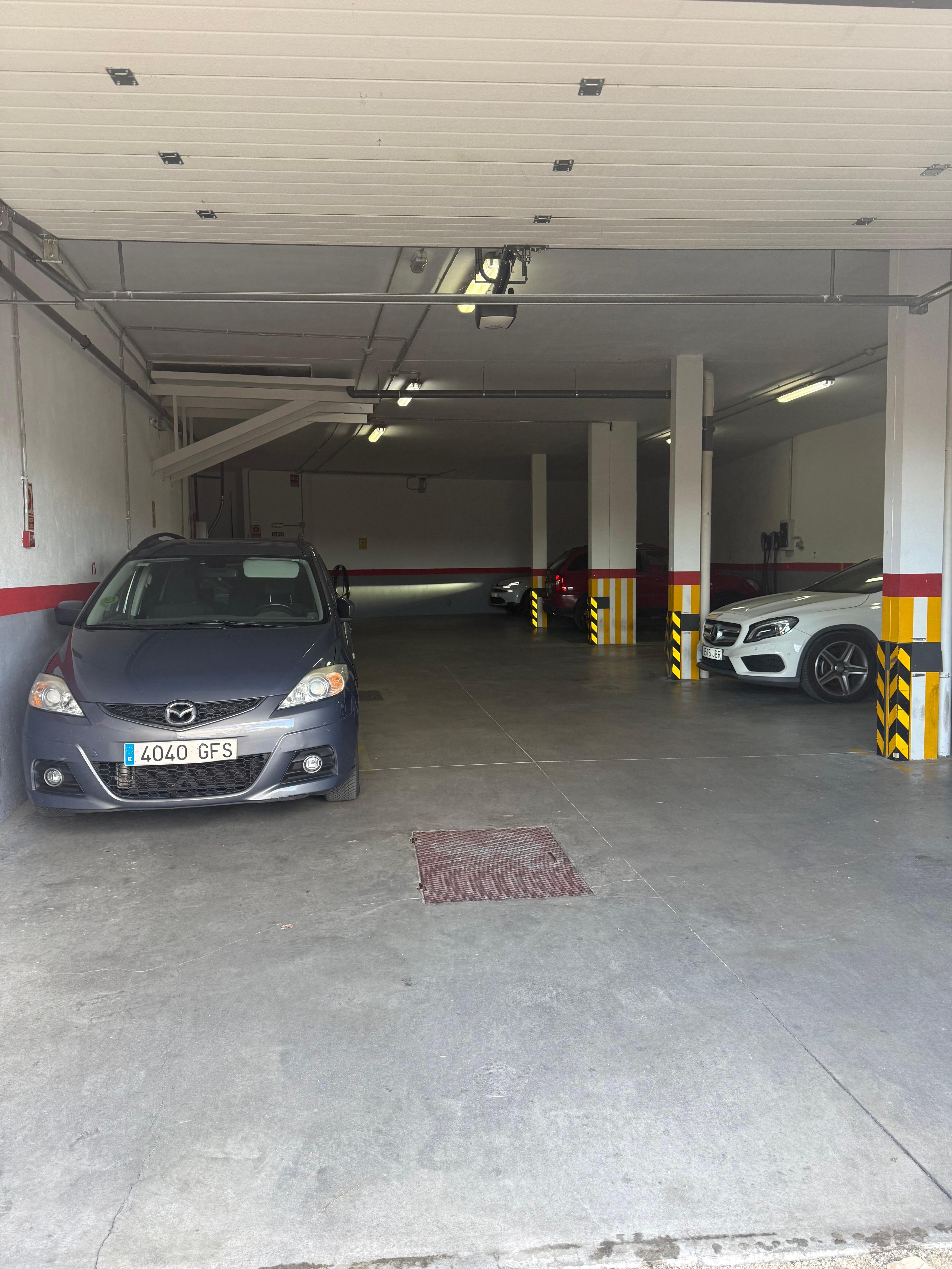 Carpark underground with lift access - can be pre-booked