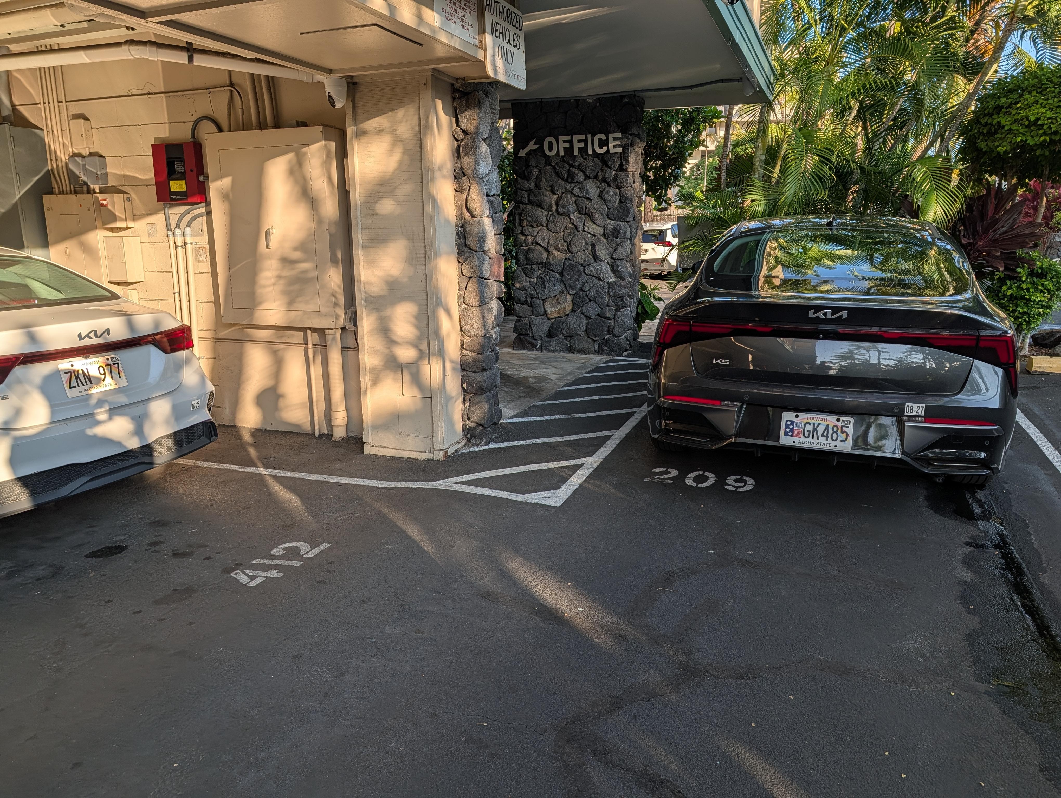 You need to pull all the way up so the tire touches the yellow barrier to not block the the spot on the left.