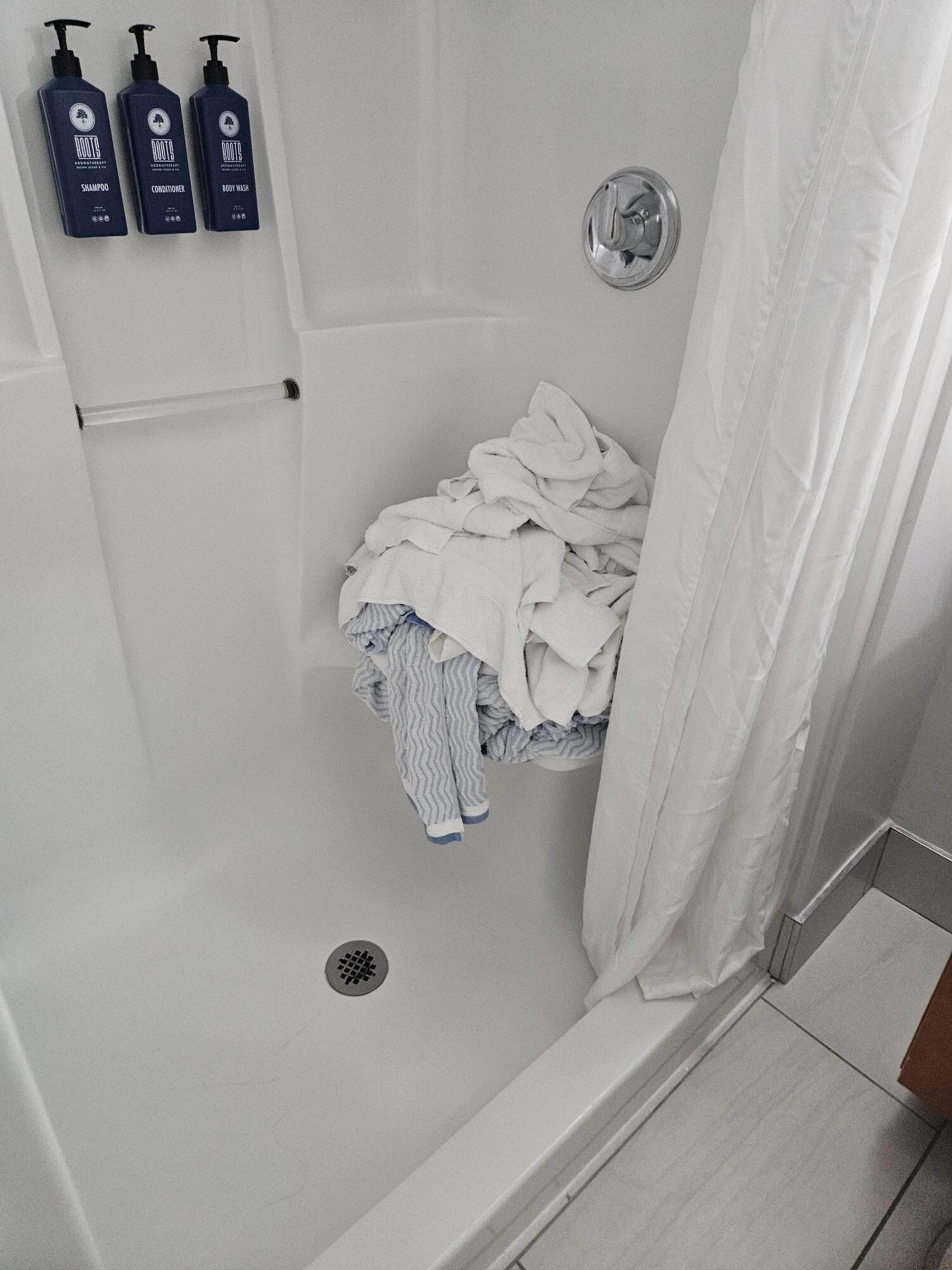 Bathroom had not been cleaned. It took all of  a minute to realize the room had not been cleaned and we went back to the lobby. 