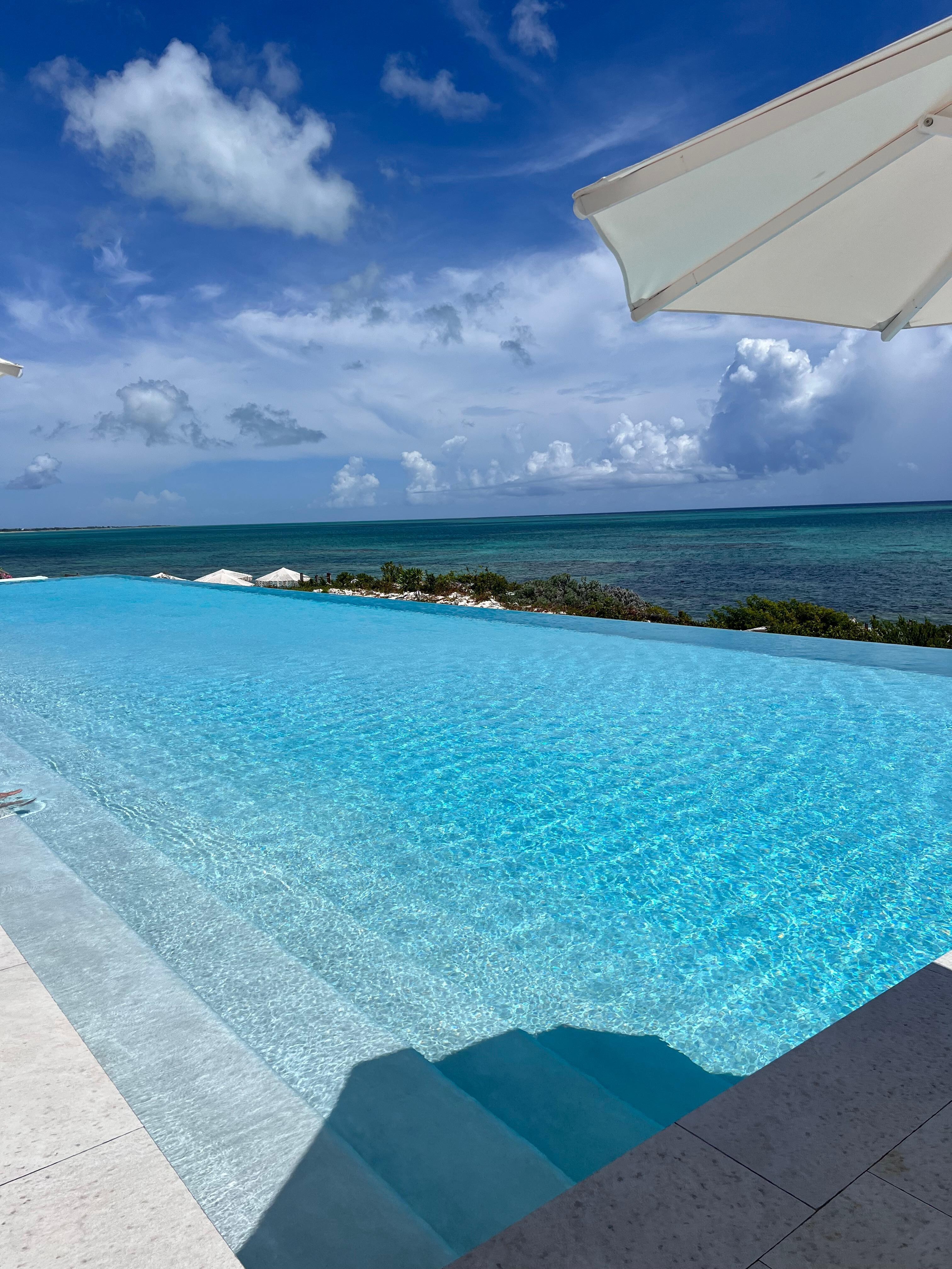 Property
Main pool 