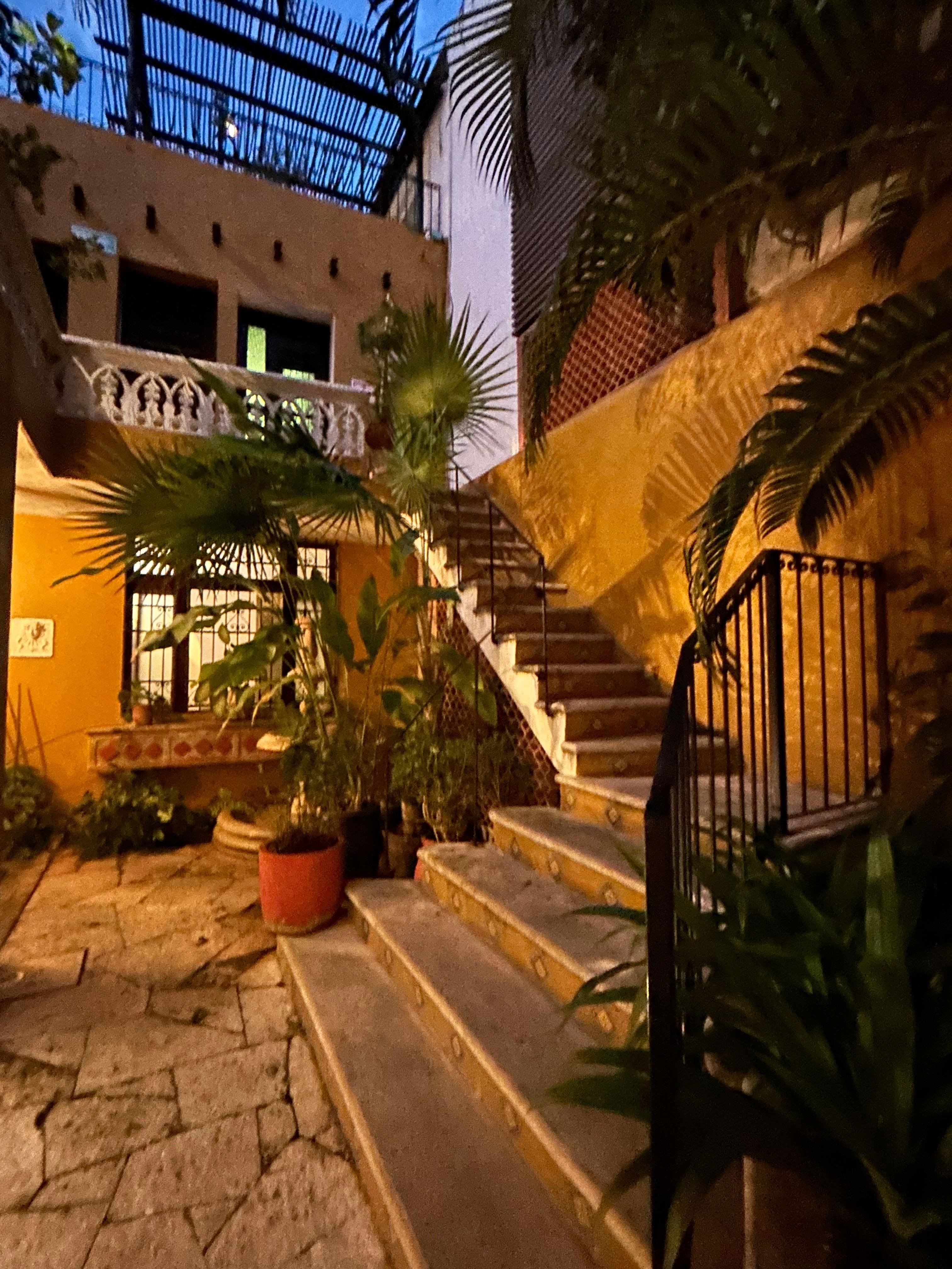 Trappen upp till vårt rum