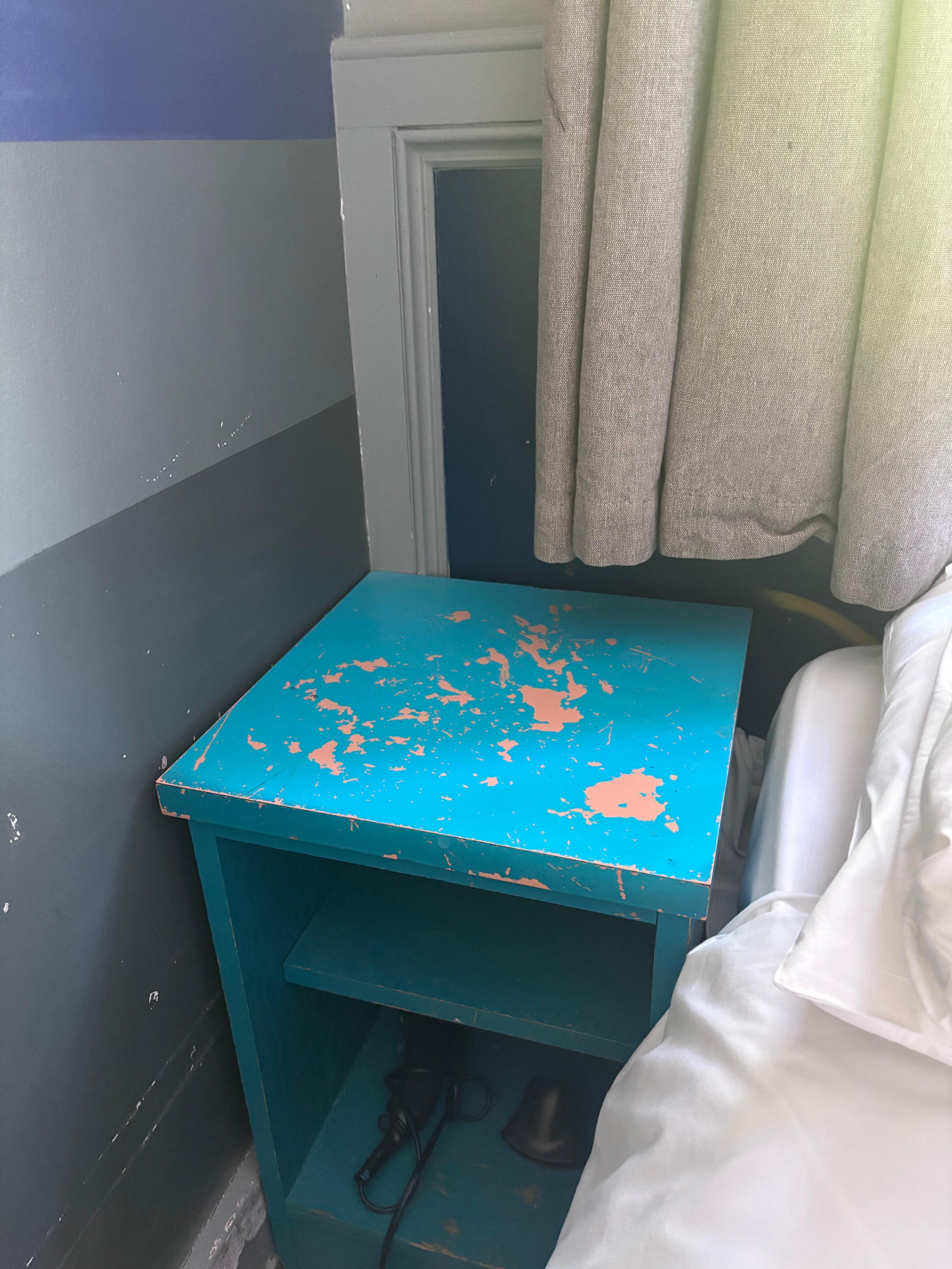 Bedside table