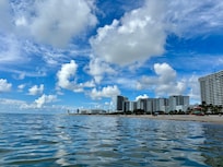 5 minutes walk to Miami Beach