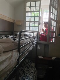 Sonen gillade fönster-smygen. Men det området städades nog aldrig.