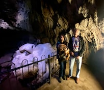 Pooles Cavern