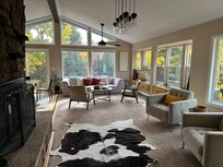 Lots of light and golden trees were so pretty from living room!!
