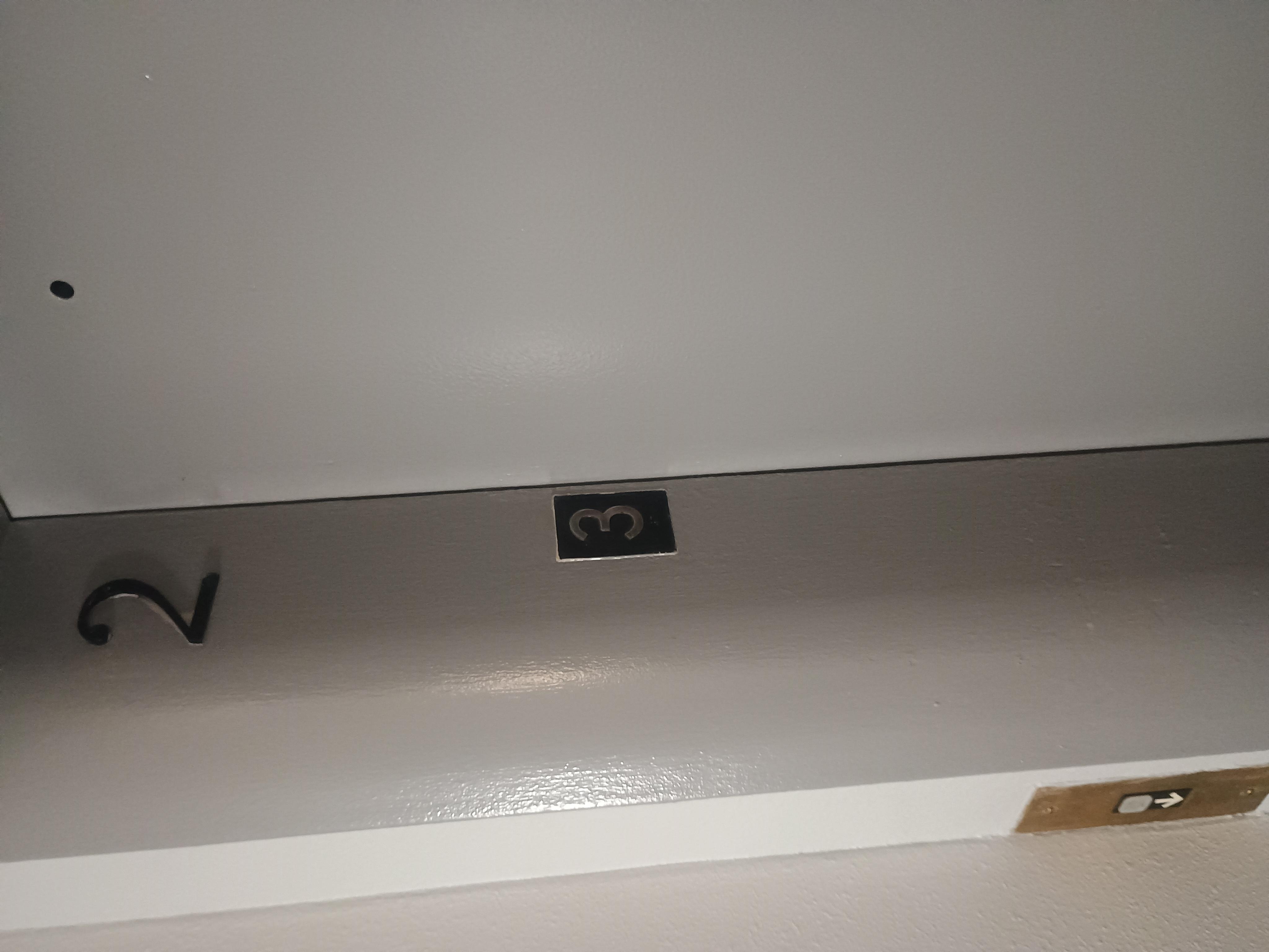 What floor am I on? If this stay wasn't already paid for I would have walked right out.