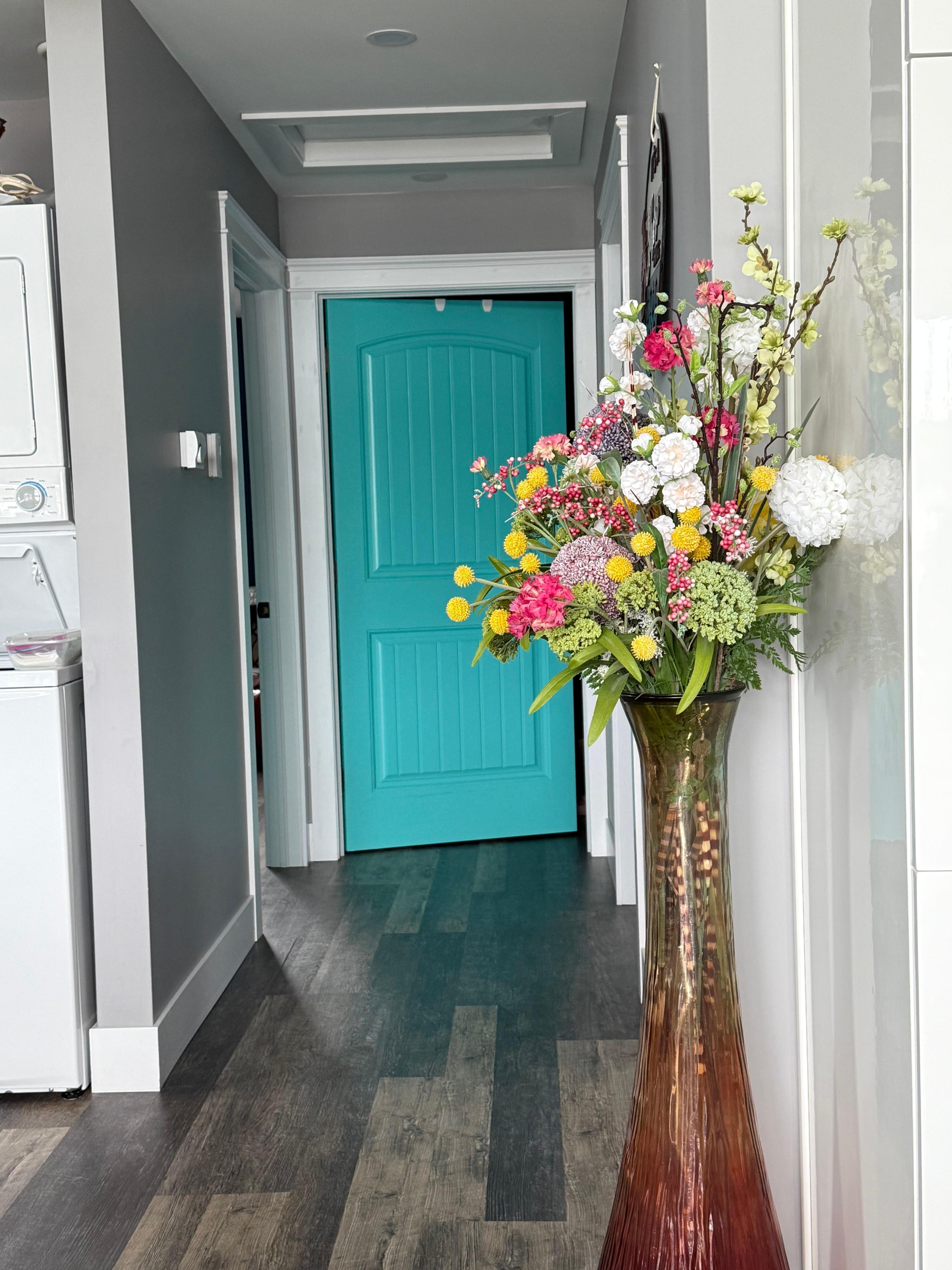 Beautiful colour on all the interior doors