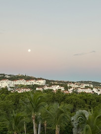 If youâre able to get up on time youâll catch the moon setting over El Yunque and the sun rising over Fajardo.