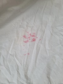 Tâche inconnu dans la couette