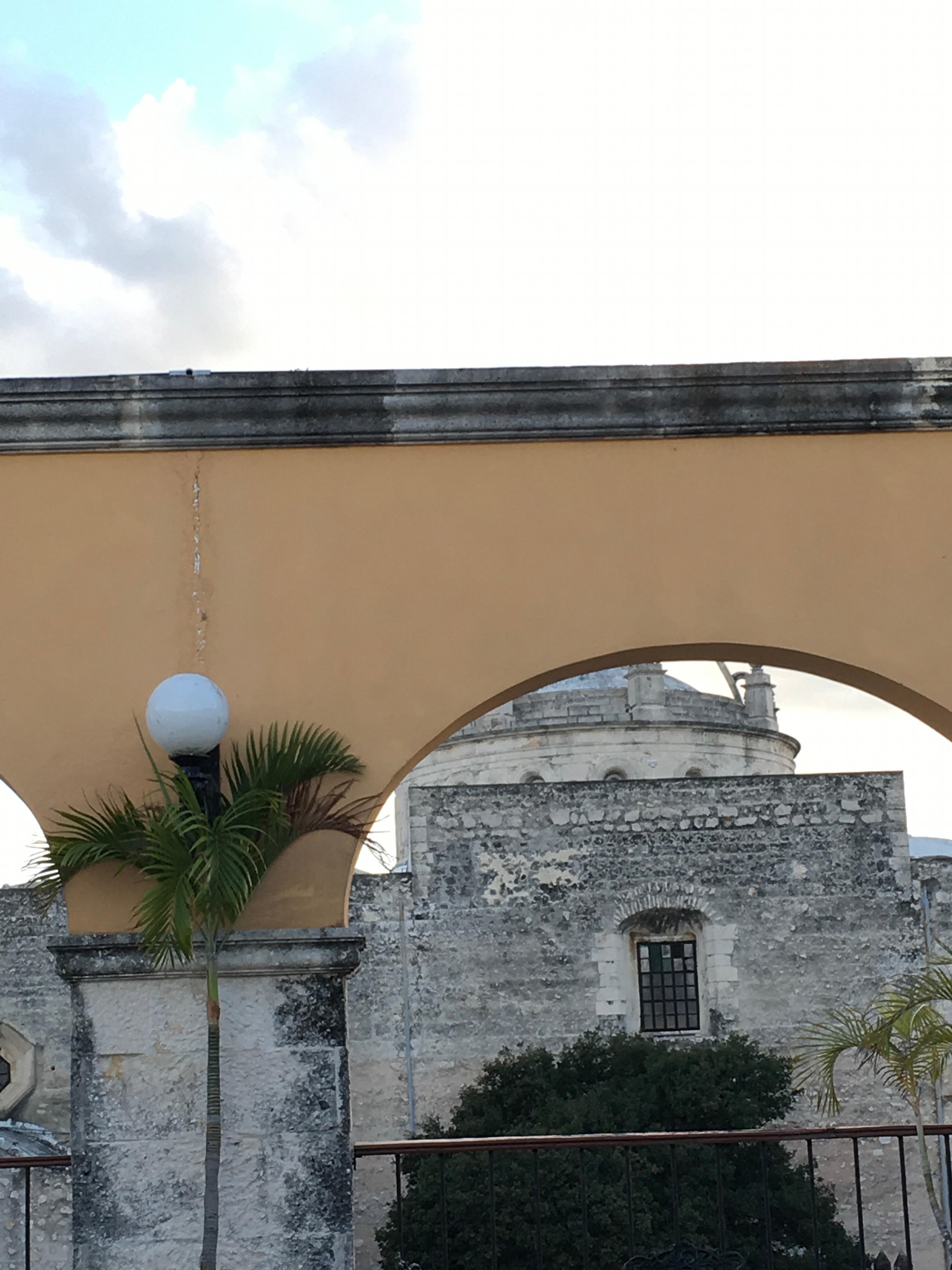 View by the pool to the cathedral