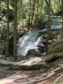 Long Creek Falls