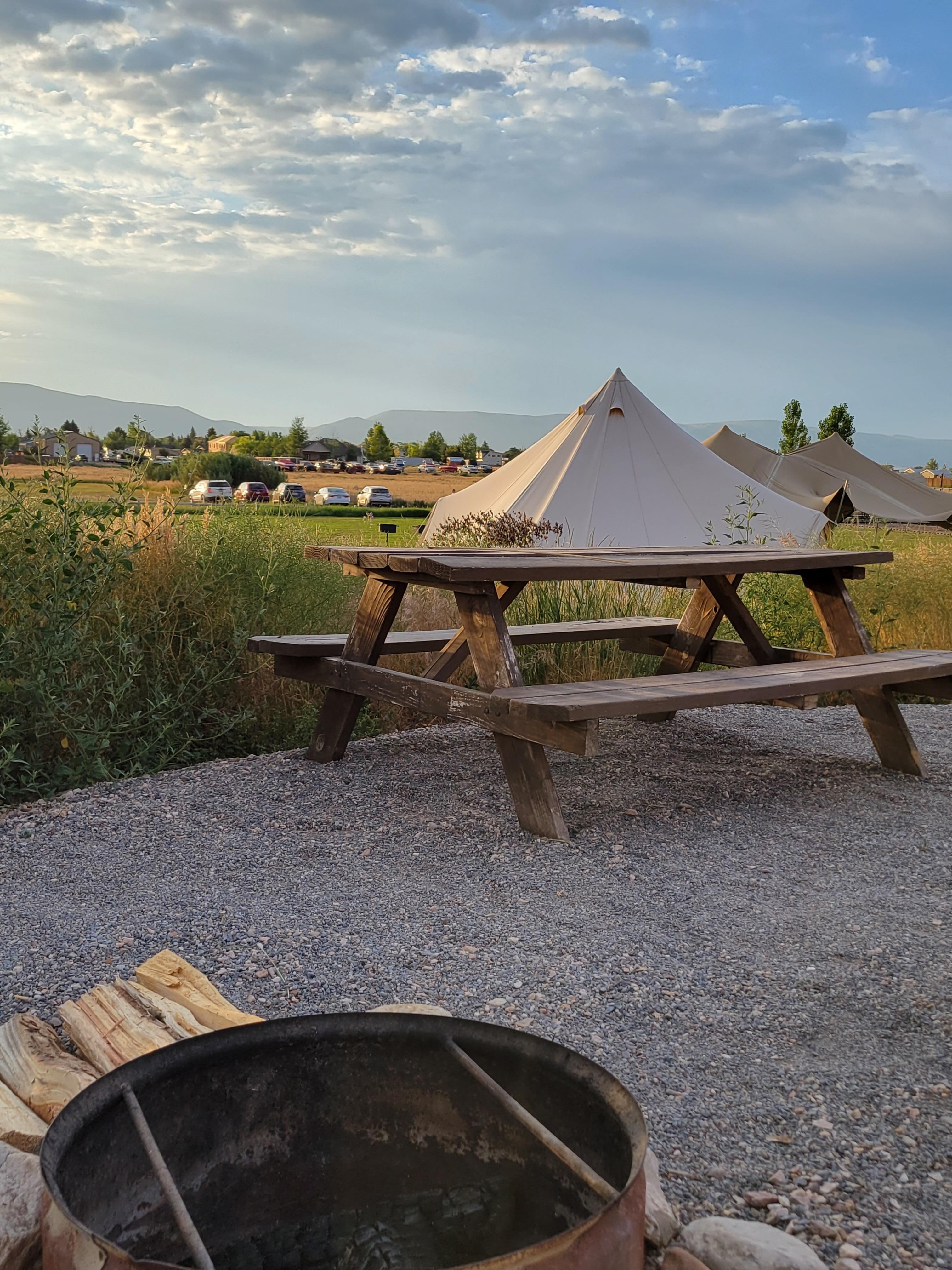 Book Conestoga Ranch in Garden City