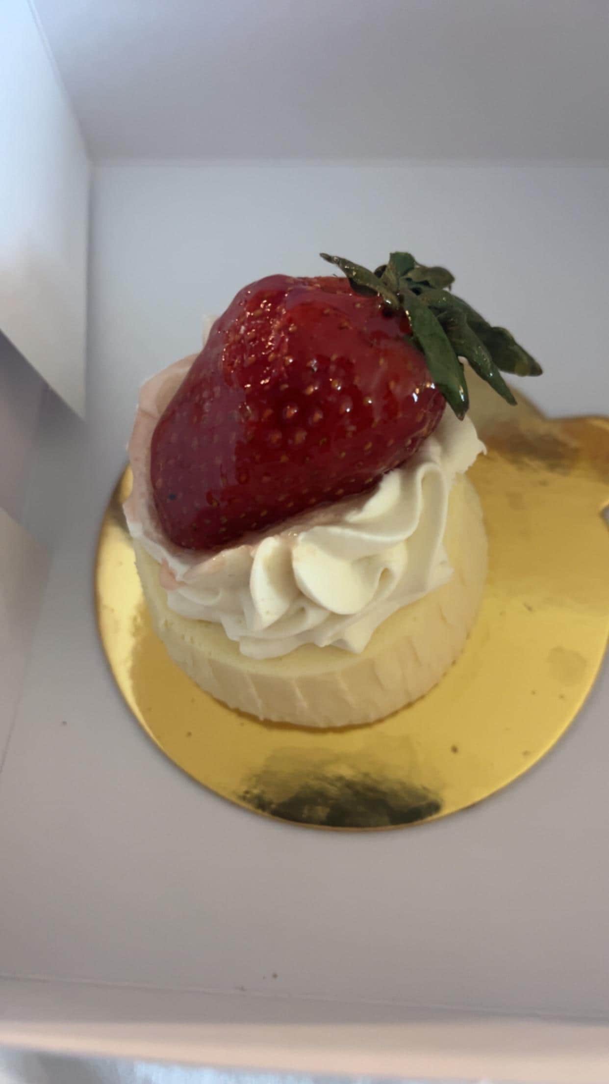 Cheesecake from The Boss Café by Buddy Valastro
— that's thebakery/deli

A+