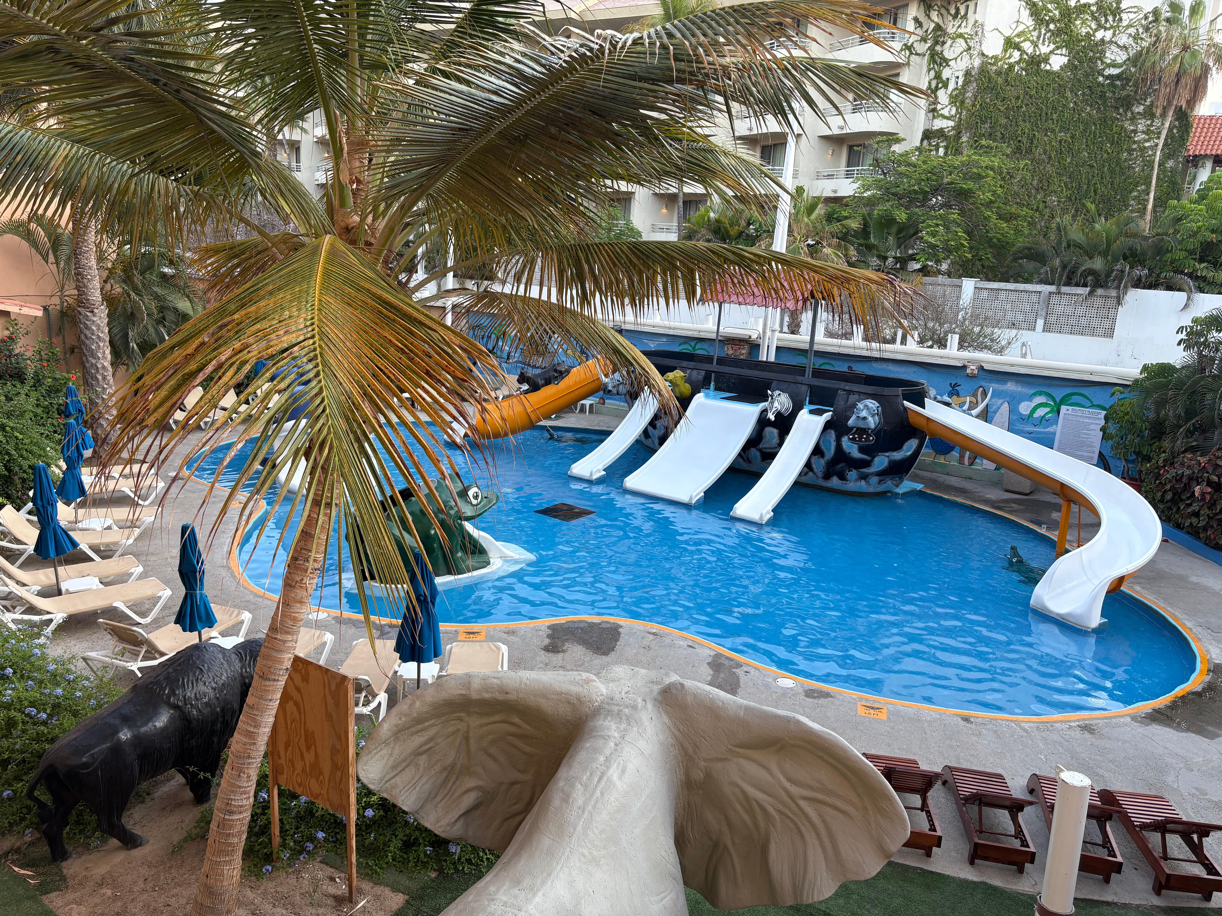 The kids water play area