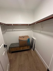 No hangars in closet 2