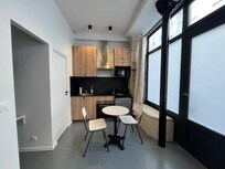 You can see the apartment is not the same as the one advertised.