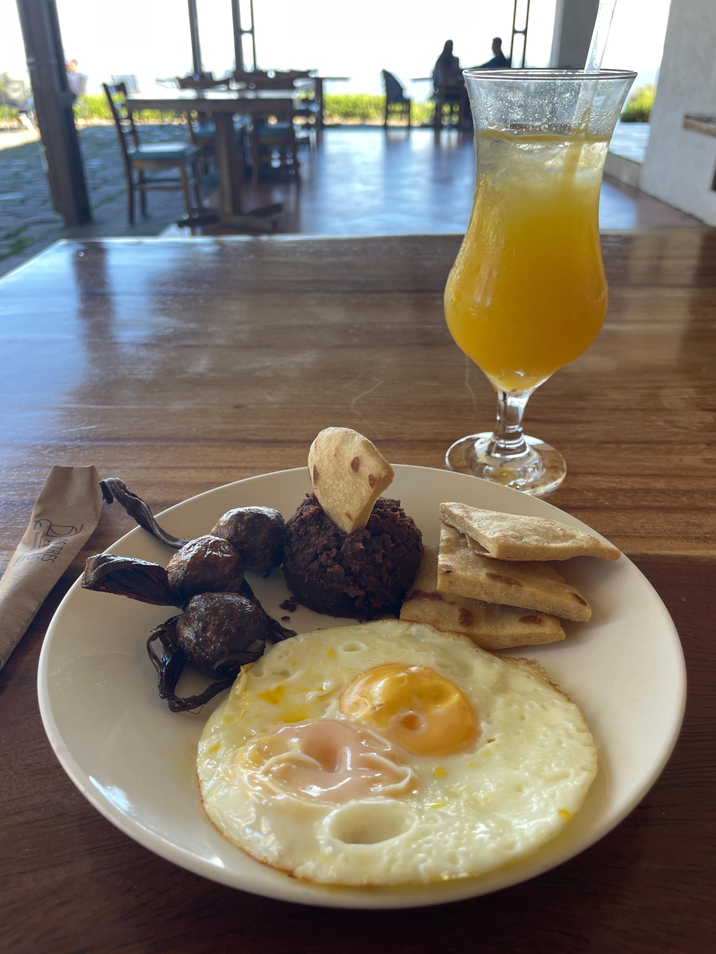 Delicious breakfast / Desayunos deliciosos