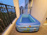 陽台的充氣水池