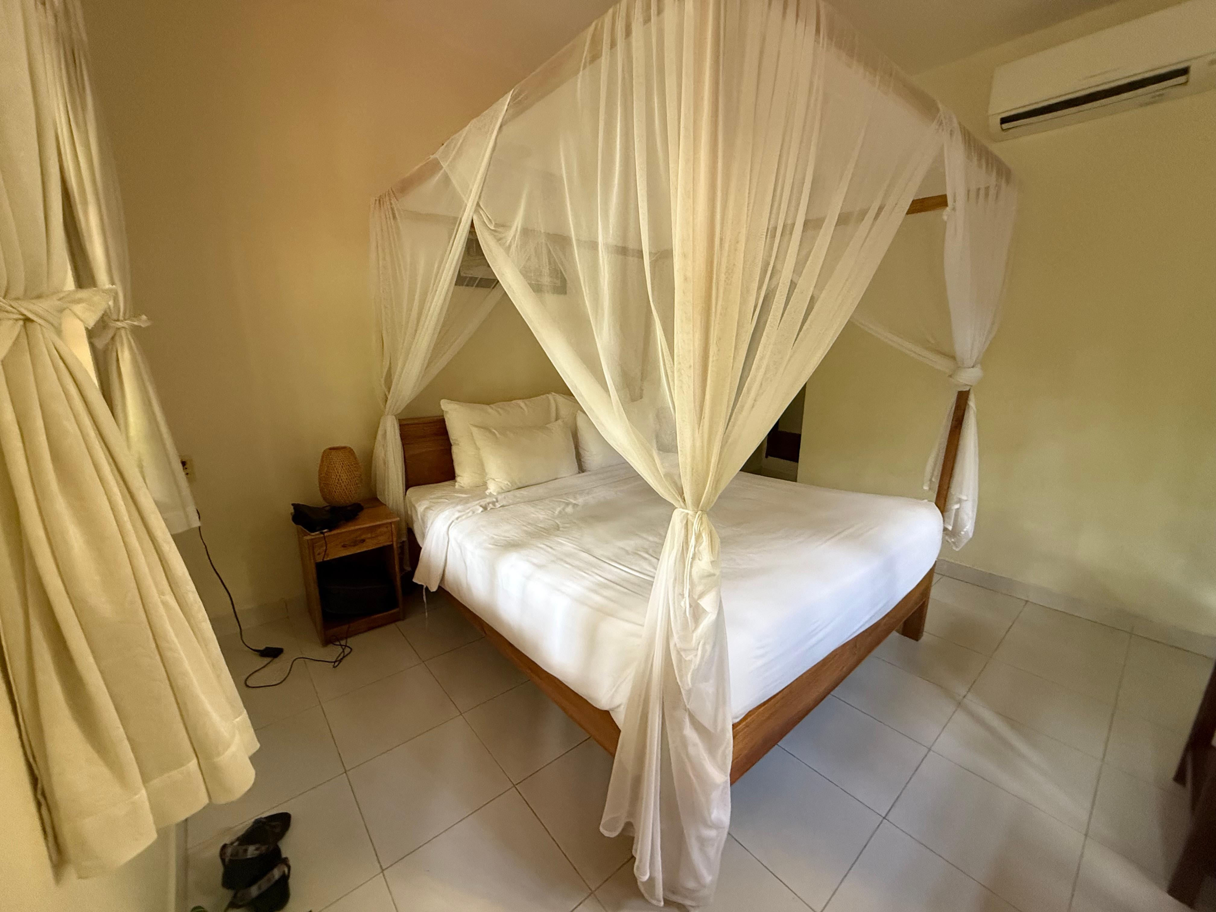 Mosquito net had some holes in it but helped a lot bc there was definitely mosquitos when it rained!