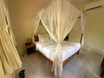 Mosquito net had some holes in it but helped a lot bc there was definitely mosquitos when it rained!