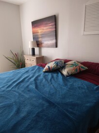 The 100% polyester bedding, and very uncomfortable bed.