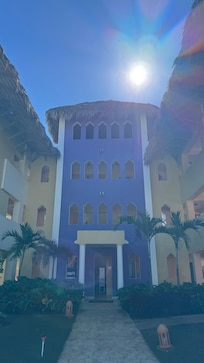 entrance to building where the rooms are there are 9 buildings