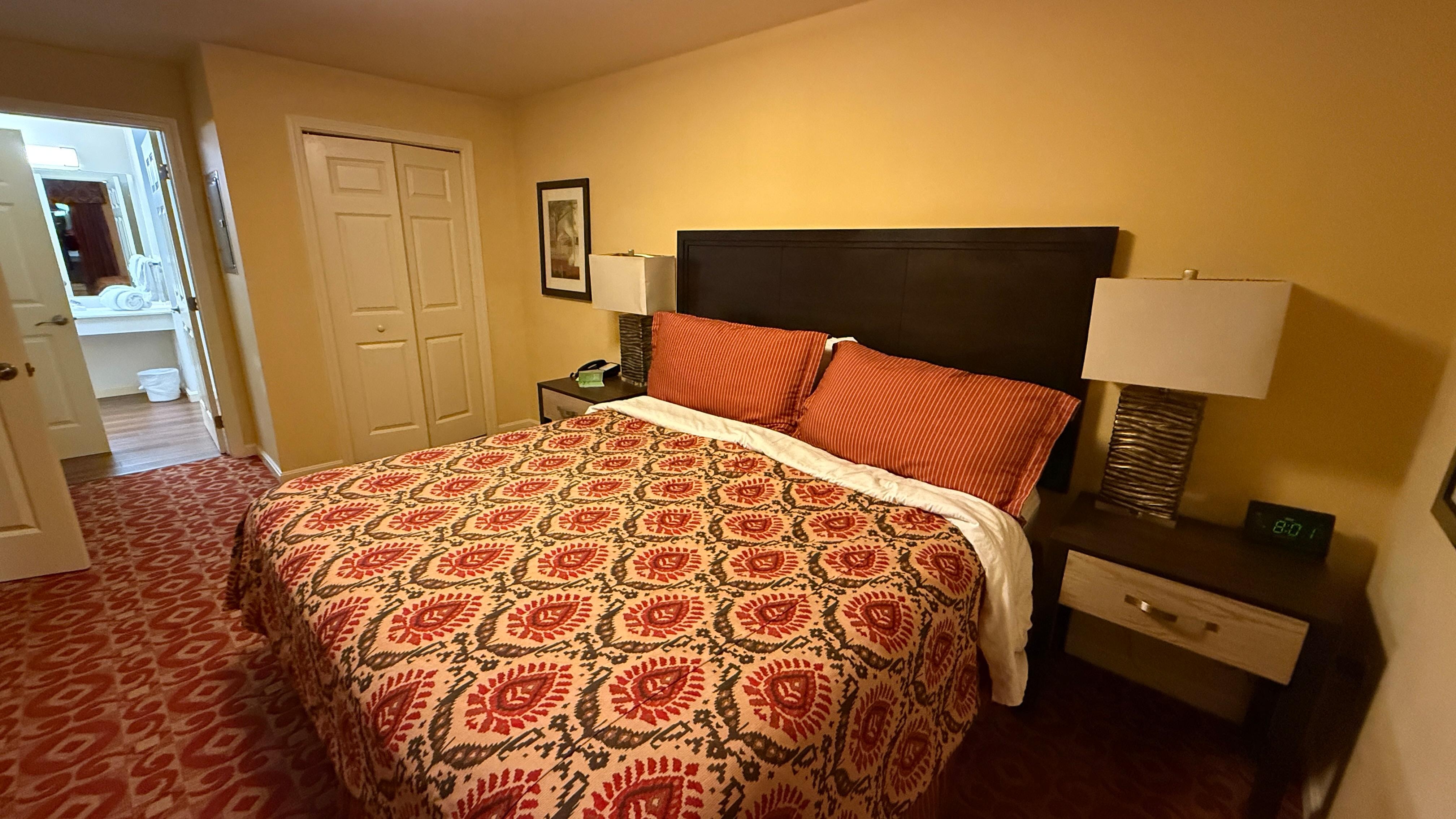 If they were to update the color scheme for the bedroom to a more modern look, this place would be a gem 