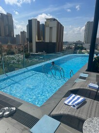 Gorgeous pool