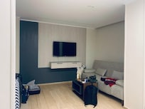 spacious lounge area