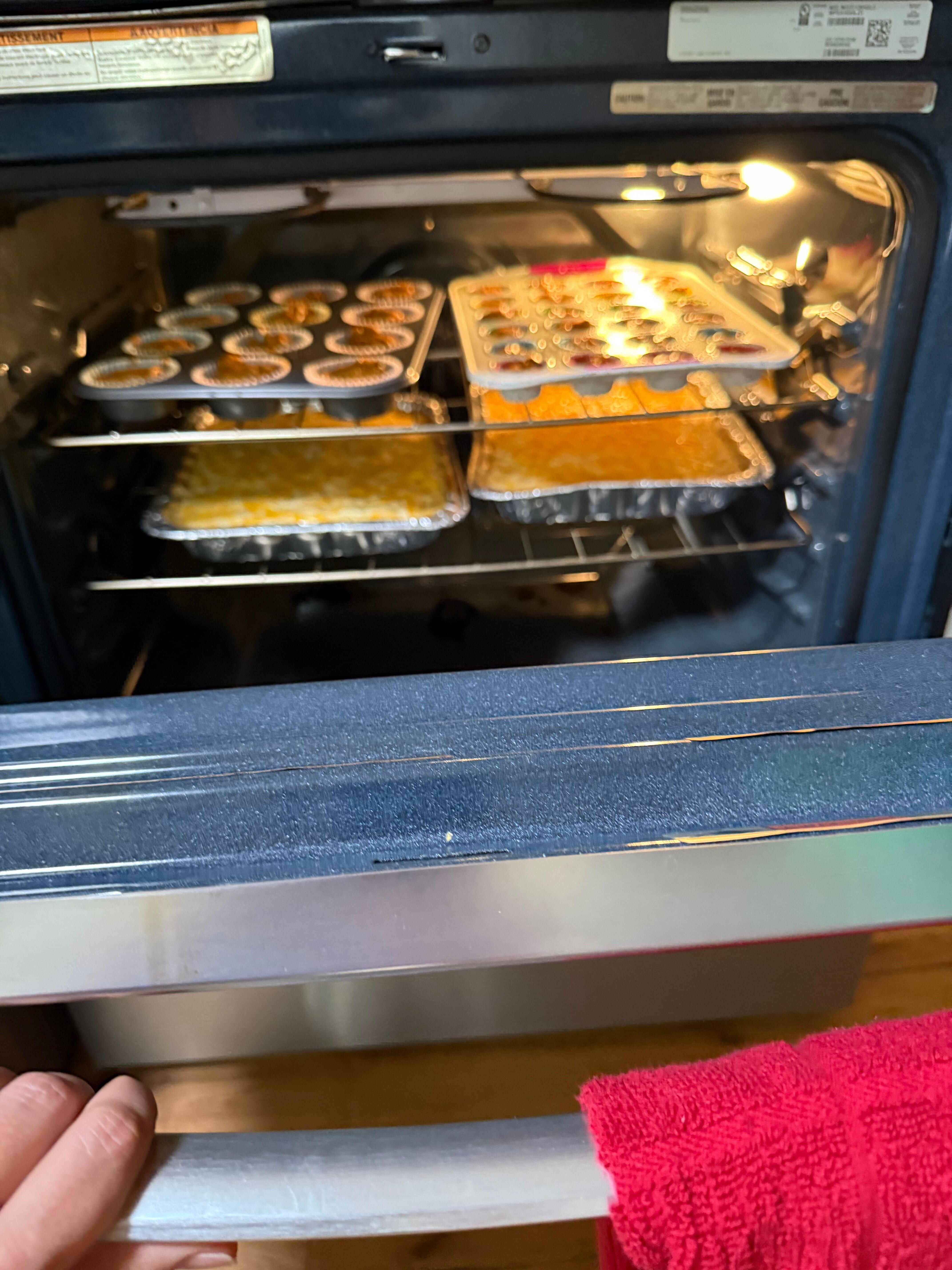 perfect-size oven. has basic pans & pots on site! (mini muffin pan mine)