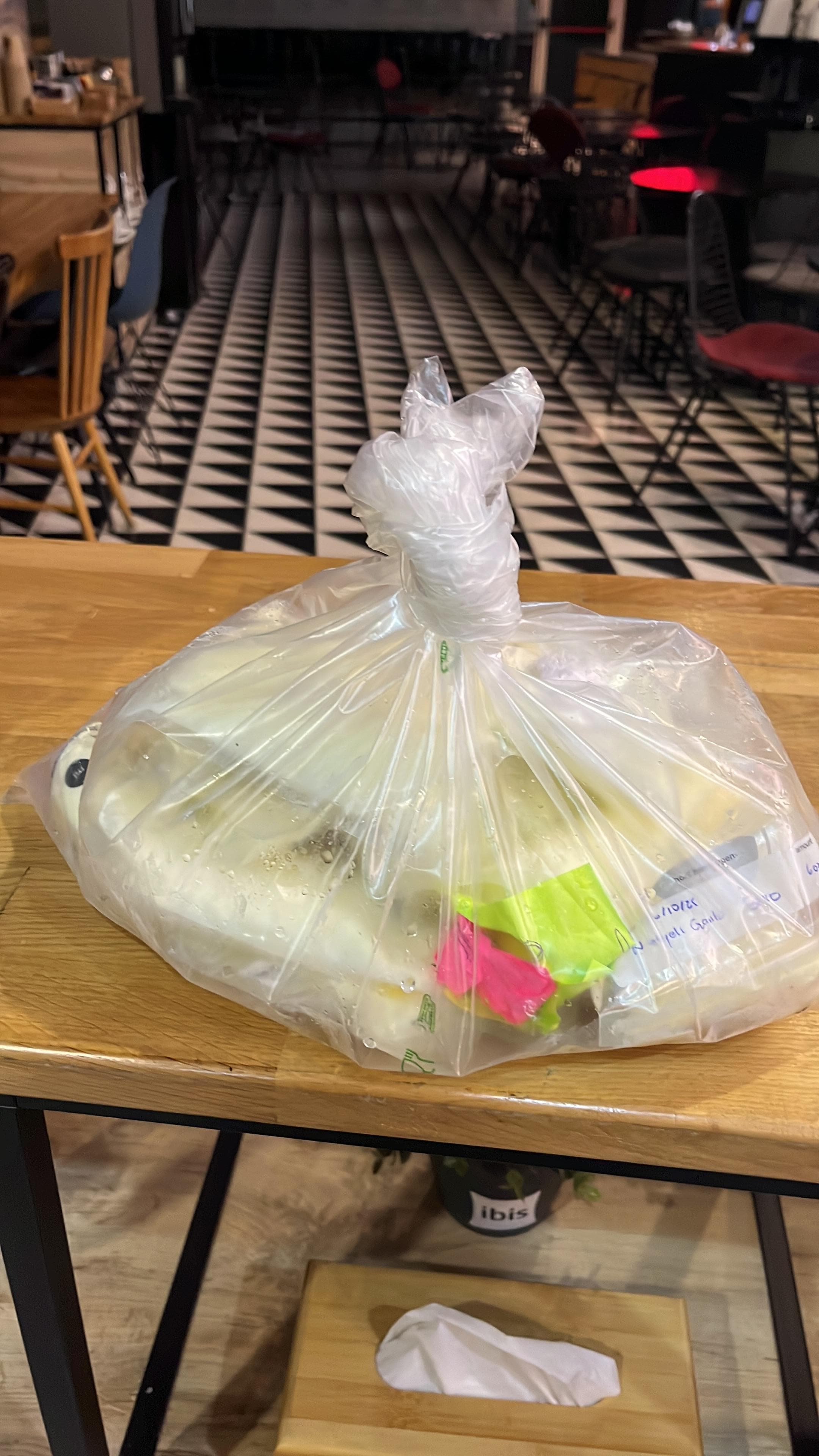 Breast milk that I ask to discard due to terrible storage in the hotel