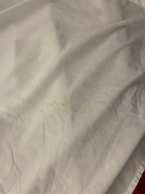 Sábanas con cabellos