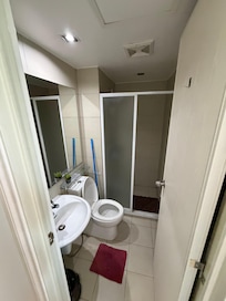 This was after the rental. Bed was made prior