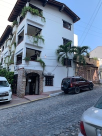 Front gate/entrance
