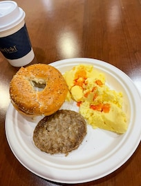 Hot breakfast, good toaster :-)