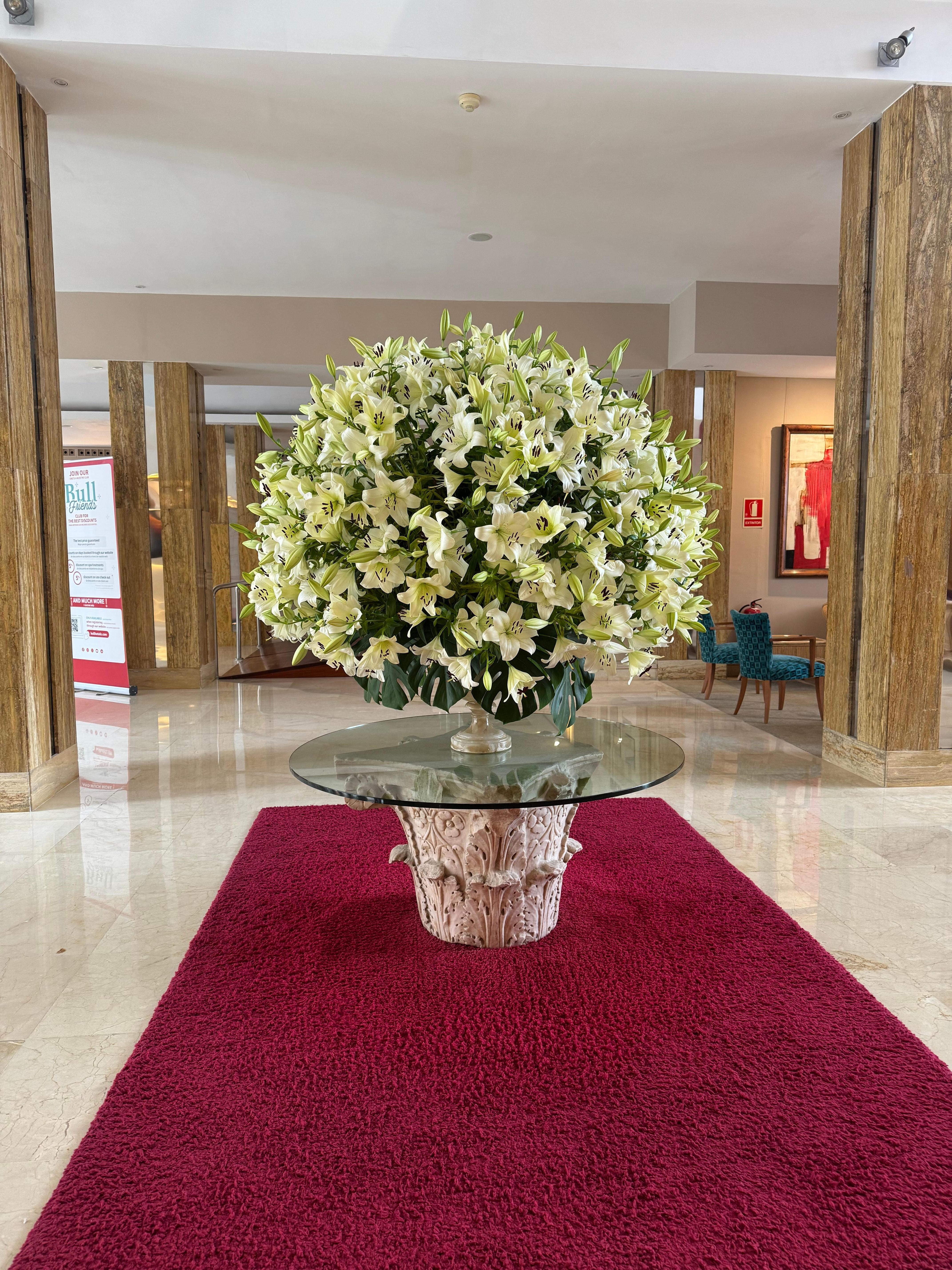 Reception area, real flowers!
