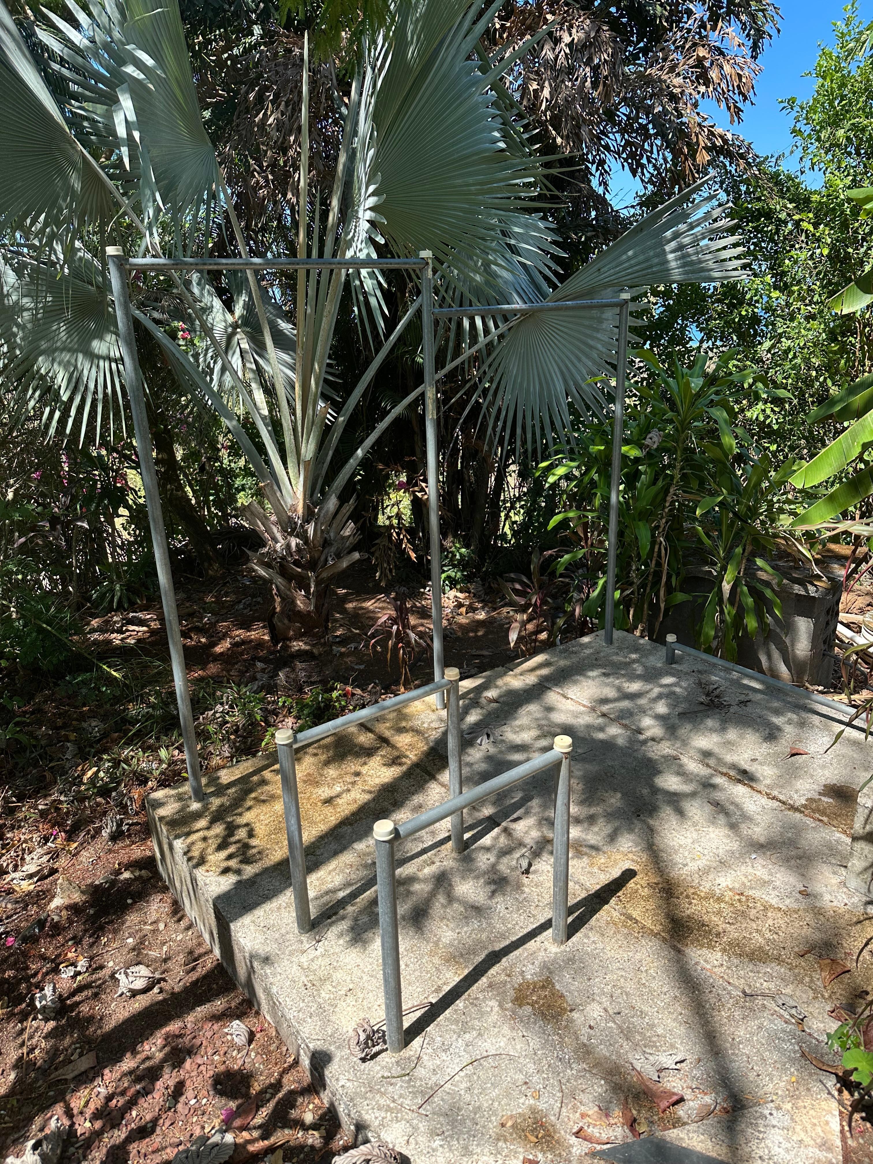 "Jungle gym"