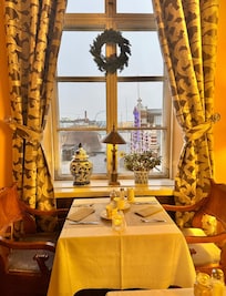 Breakfast room overlooking the sea and Helsinki food hall