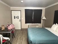 2 camas, muy amplia la habitación!😌
