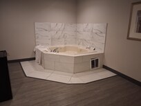 Wonderful Hot tub!!