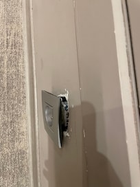 Defect plug socket.