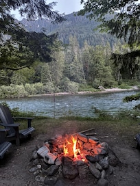 Enjoying the fire pit overlooking the Skykomish River