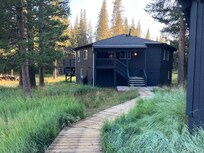 Path to cabin from driveway