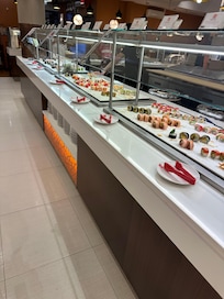 Photo of the Chinese buffet located in the same building.