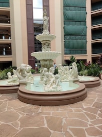 工事中でしたか、特に不便することはありませんでした。