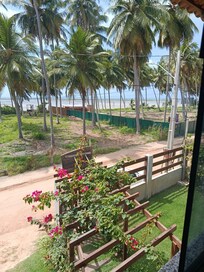 Vista da frente da pousada