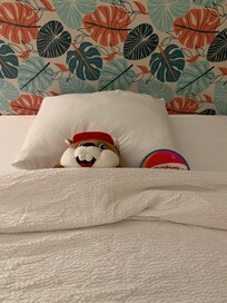 Stuffed animal friendly!